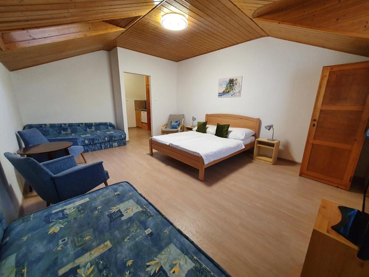 Arizona Apartman Шиофок Экстерьер фото